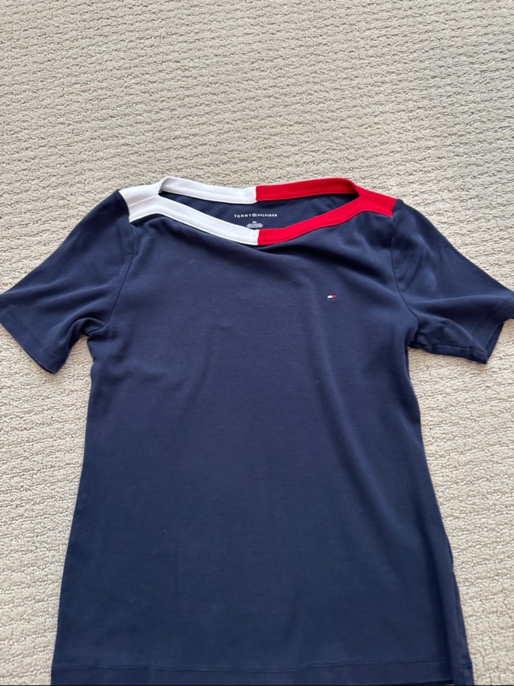 Tommy Hilfiger Navy Short Sleeve Tee with Red and White Neck Trim Petite Medium